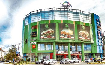 Uvertura Mall din Botoşani a …