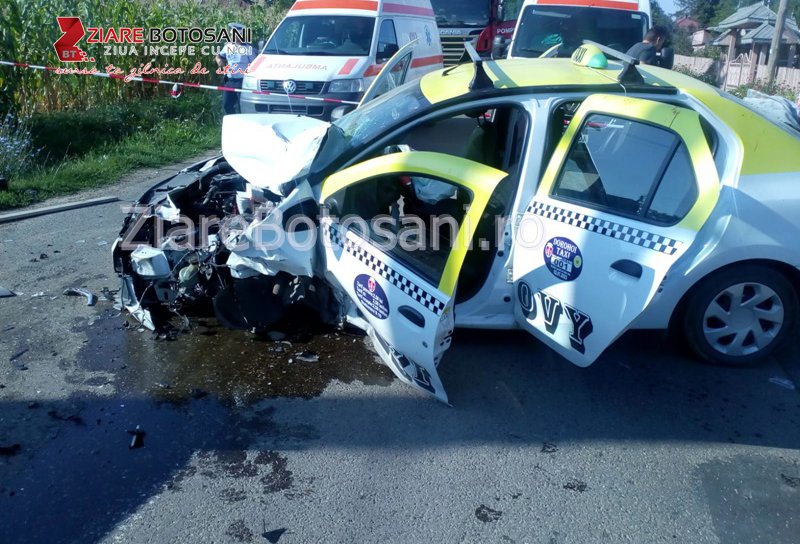 Accident la Broscăuți! Trei persoane aflate într-un taxi au fost rănite – FOTO