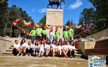 Tineri botoșăneni și suceveni la …