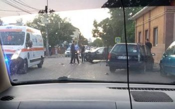ACCIDENT: Mai multe mașini distruse …
