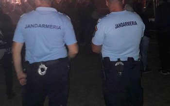 A ajuns de la concert …