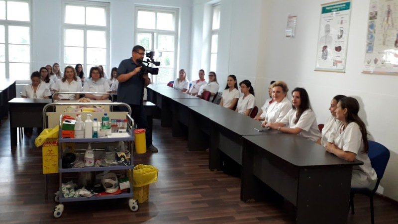 Asistenți medicali din Botoșani pregătiți după standarde europene