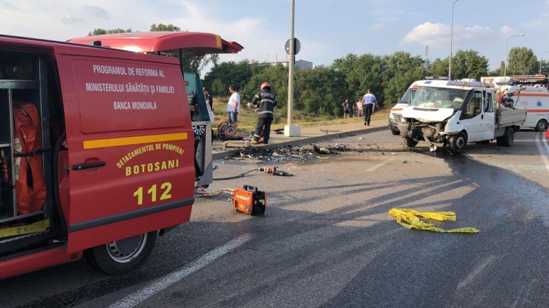 Tânărul rănit grav în accidentul de la ieșirea din Botoșani a decedat