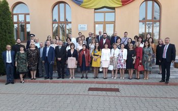 A 160-a deschidere de an …