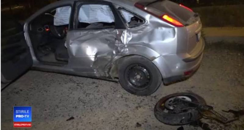 Accident groaznic în Botoșani. Doi tineri aflați pe o motocicletă sunt în stare gravă