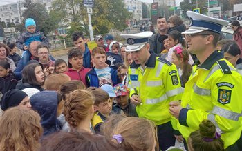 Verde la educație pentru circulație, …