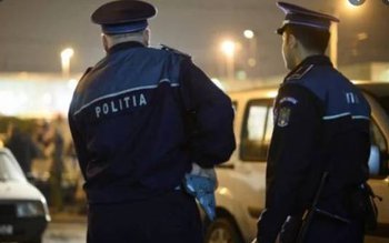 Razii în staţiile CFR din …