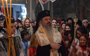 ÎPS Teofan va resfinți Biserica …