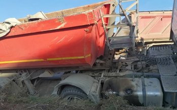 Accident rutier! Un camion a …