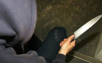 Tânăr reţinut după ce a …