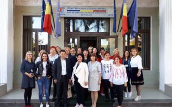 Grădinița „Șotron” Botoșani: Rădăcinile Europei …