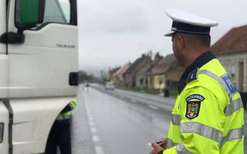 104 de sancțiuni contravenționale aplicate …