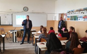 Campanie de informare a elevilor …