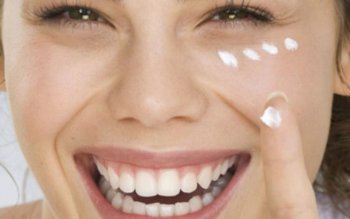 Crema pentru conturul ochilor. Chiar …