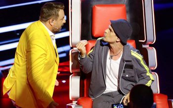 Ceartă între Tudor Chirilă şi …