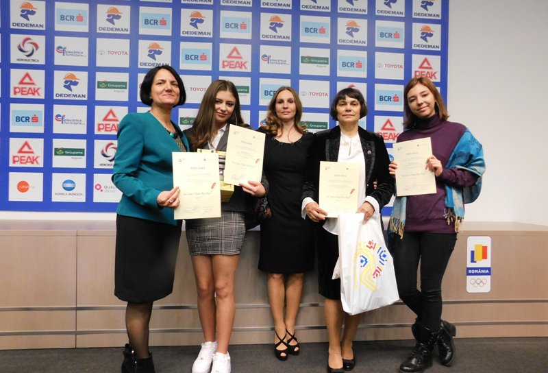 Două eleve a Colegiului Național „A.T.Laurian” premiate la un concurs național - FOTO