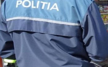 Vânzători ambulanţi, amendaţi şi lăsaţi …