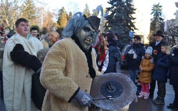 Zeci de formații au participat …