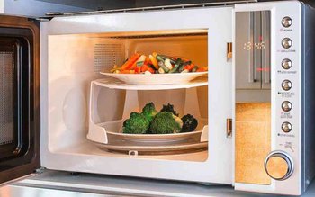 Alimentele care devin toxice prin …