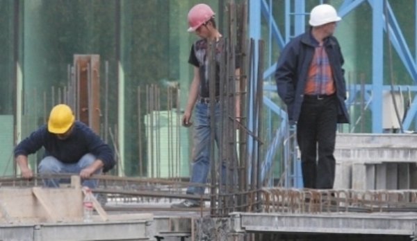 Construcţia supermarketurilor şi hipermarketurilor în oraşe va fi interzisă - proiect de lege
