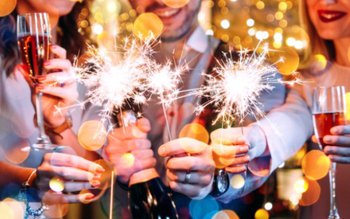 Obiceiuri în Ajunul Anului Nou …