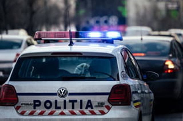 Poliția pusă pe drumuri de o tânără de 16 ani din Botoșani