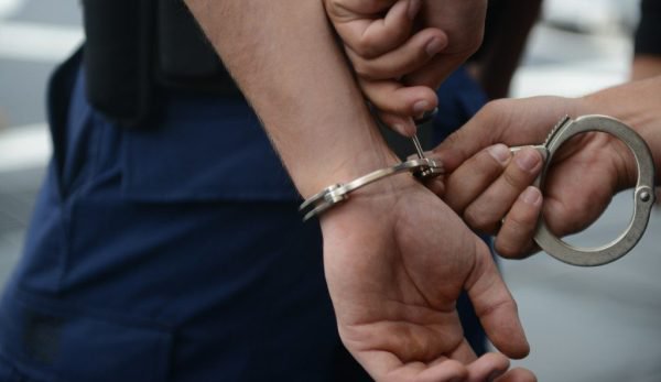 Bărbat din Dorohoi, săltat de Poliție și dus direct la închisoare