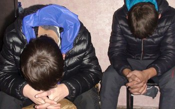 Doi puști de 13 și …