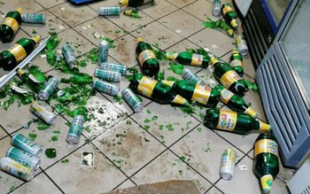 Scandal într-un bar din Știubieni. …