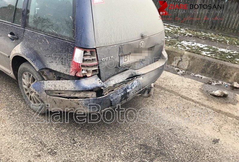 Accident la Carasa provocat de un tânăr din Dorohoi. Un bărbat a ajuns la spital - FOTO