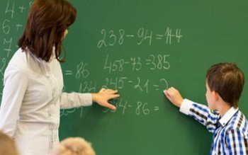 Ministerul Educaţiei a modificat calendarul …