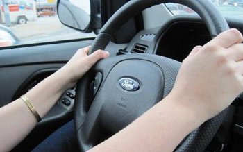 Două tinere s-au ales cu …