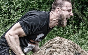 Spectaculoasa cursă cu obstacole și …