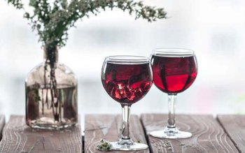 Beneficiile vinului roșu pentru organism