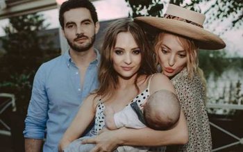 Delia își răsfață nepoții, dar …