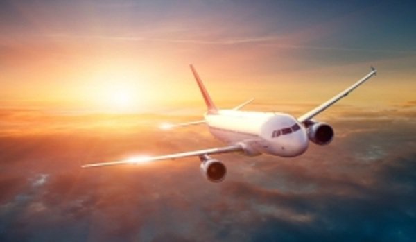 Alertă în Suceava. 100 de persoane au fost în avion cu ucraineanul infectat cu coronavirus