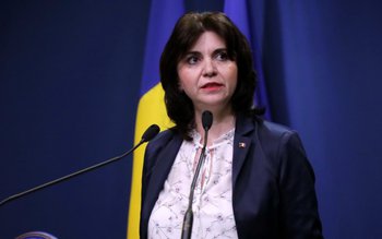 Ministerul Educației a suspendat toate …