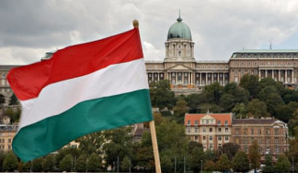 Ungaria, stare de urgență. Îşi ÎNCHIDE frontierele