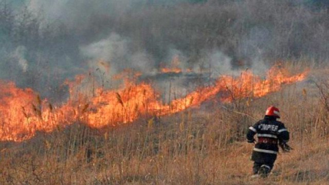 Șase incendii în ultimele 24 de ore