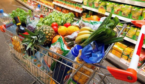 Supermarketurile, apel la români: există stocuri suficiente, iar programul nu se modifică!