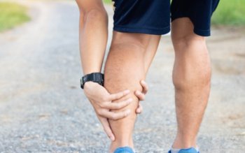 Remedii care combat durerile de …