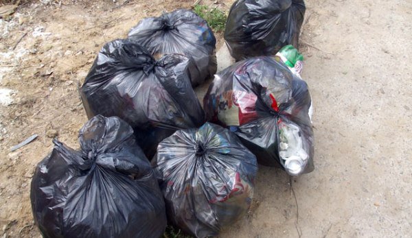 APEL către cetățenii județului Botoșani: Colectați responsabil deșeurile generate de cetățenii aflați în izolare și carantină