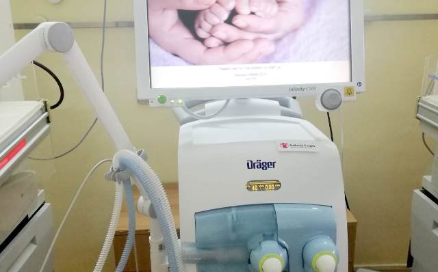 Spitalul Județean Botoșani și alte patru spitale primesc echipamente și aparatură medicală vitale de la Salvați Copiii