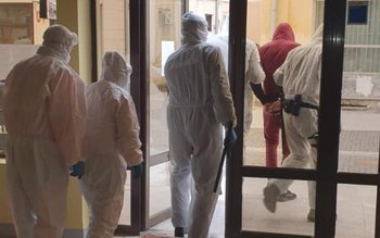 Scandalagiu aflat în carantină încătușat …