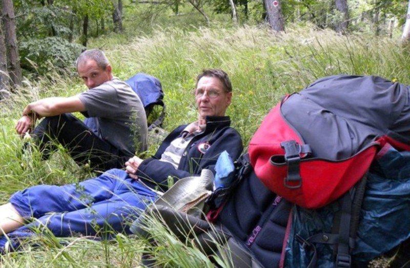 Ca-n „Dosarele X”! Cine sunt oamenii care apar în pozele descărcate dintr-o cameră foto abandonată?