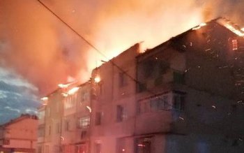 Incendiu puternic la Bucecea! Acoperișul …