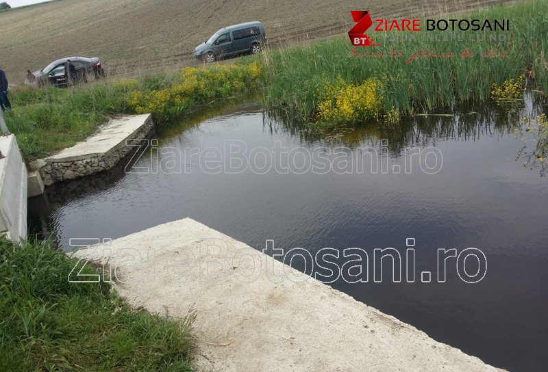 Tragedie în județul Botoșani! Un bărbat a căzut în apa unui iaz și s-a înecat - FOTO