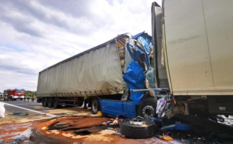 Accident teribil în Germania. Șofer român de TIR, în stare critică după un accident în lanț