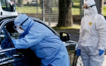 ÎNFIORĂTOR! Româncă, împușcată de patru …