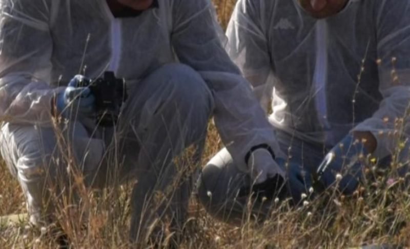 Descoperire macabră! Craniu și oase umane găsite pe un câmp din județul Botoșani